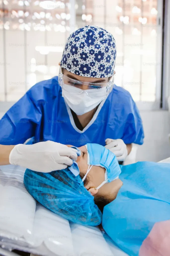 Phun xăm chân mày thẩm mỹ - quy trình đào tạo