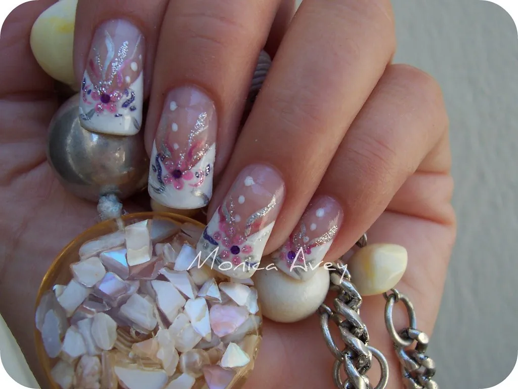 Học nail hay phun xăm mất bao lâu và bao nhiêu tiền?